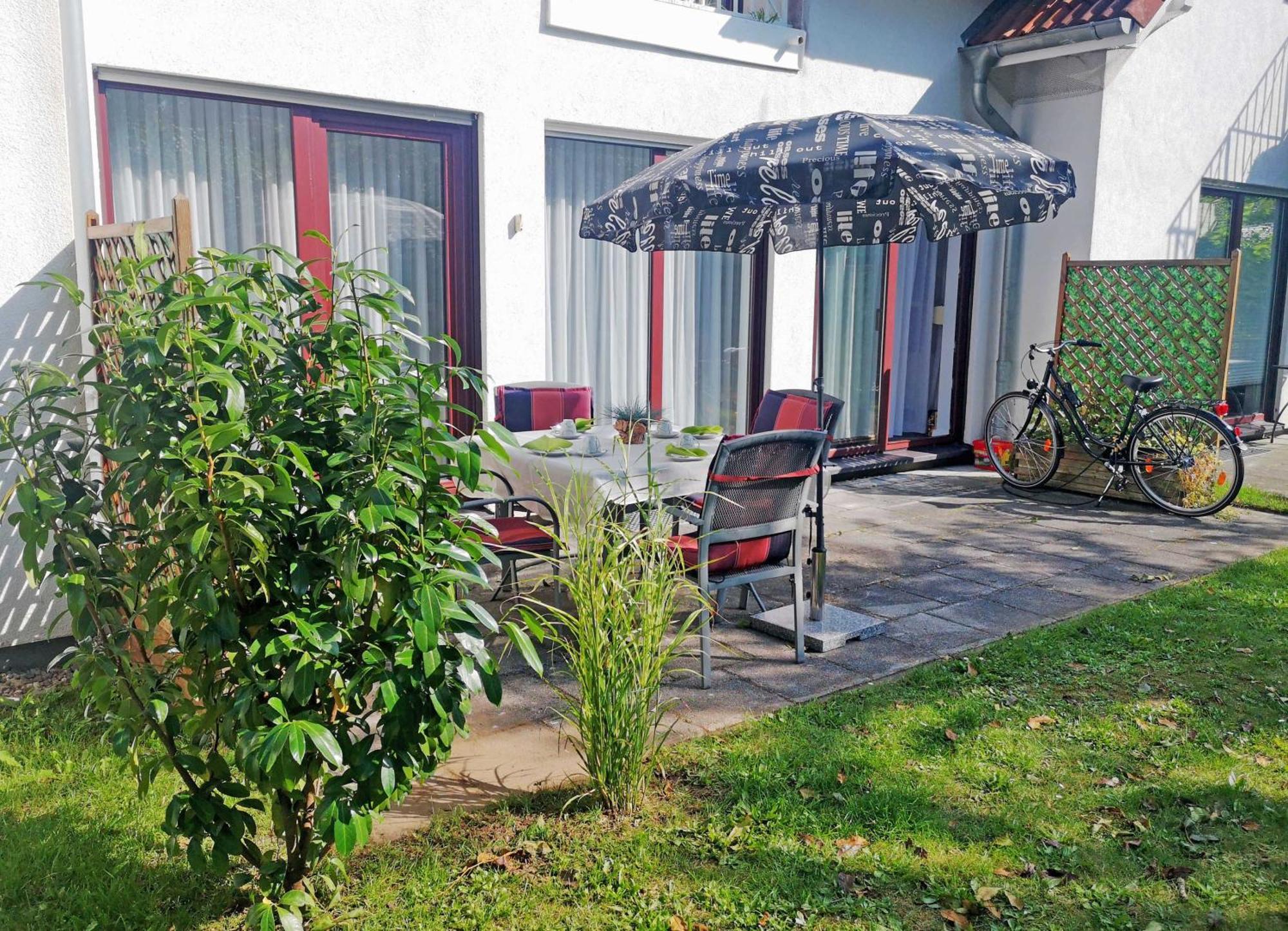 Ferienwohnung Mit Terrasse Gustow エクステリア 写真